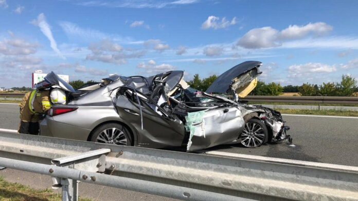 wypadek A2 fot. OSP Kleszczewo
