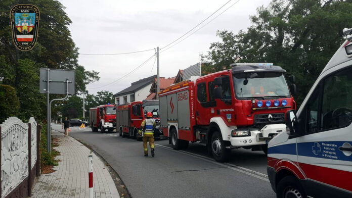 wypadek, Rataje fot. OSP Pyzdry