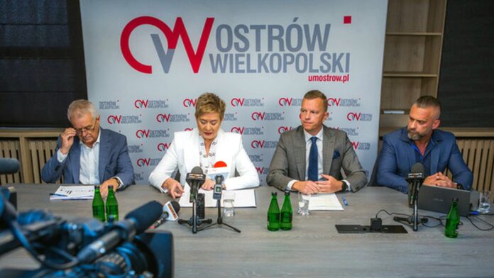 Beata Klimek, konferencja prasowa fot. UM Ostrów Wlkp