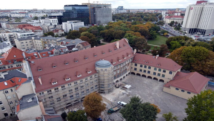 remont, szkoła przy Różanej fot. PIM