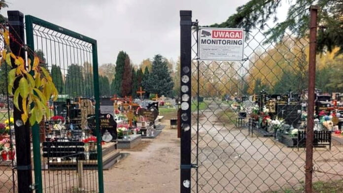 cmentarz, Złotów fot. A. Pulit FB