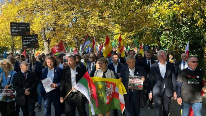 Jacek Jaśkowiak, protest w Warszawie fot. UMP