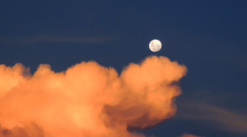 pełnia księżyca fot. jrperes, pixabay