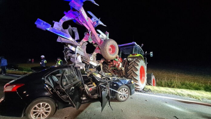 zderzenie pojazdów na DK15 fot. KP PSP Krotoszyn