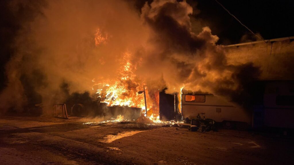 pożar zbiornika z paliwem fot. KP PSP Gostyń