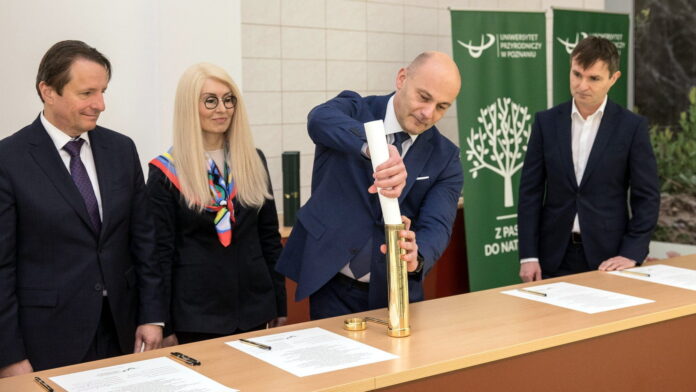 nowy budynek UPP, wmurowanie kamienia węgielnego fot. UPP