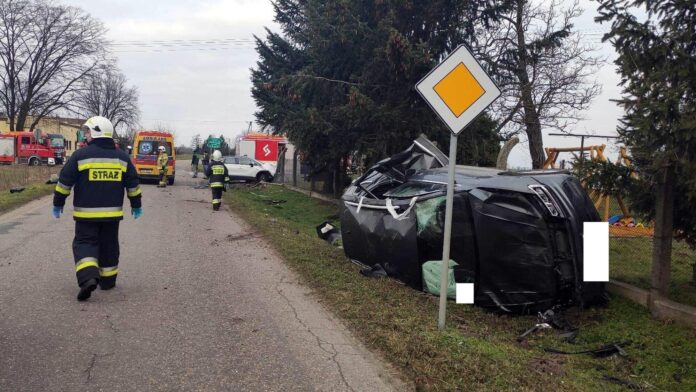 wypadek Sobiesiernie fot. OSP KSRG Marzenin