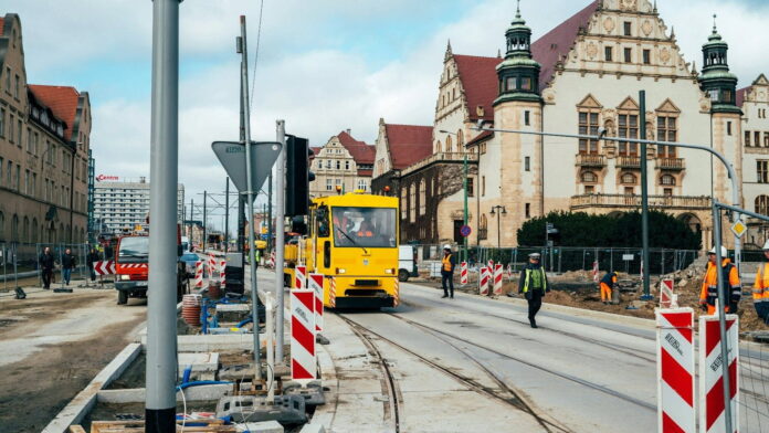 pierwszy przejazd ul. Św. Marcin fot. UMP