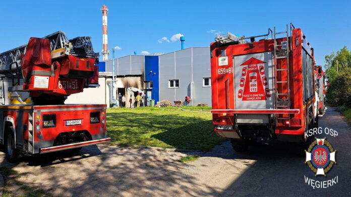 pożar wiaty fot. KP PSP Września