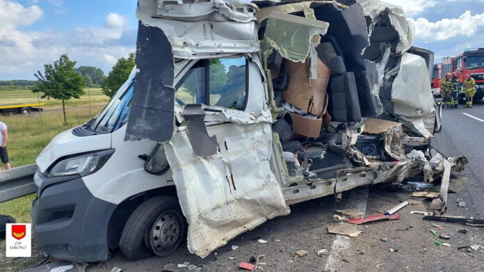 wypadek na S5 fot. OSP Łubowo