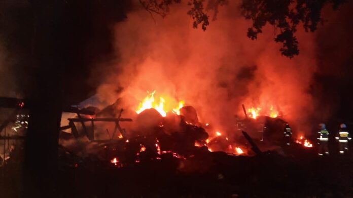 pożar stodoły fot. KP PSP Września