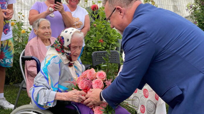 Stanisława Bożyk, 104. urodziny fot. UG Czerniejewo