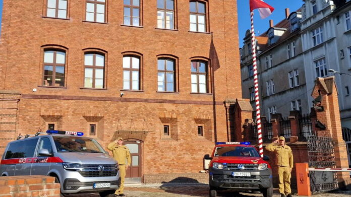 oddanie hołdu fot. KW PSP Poznań