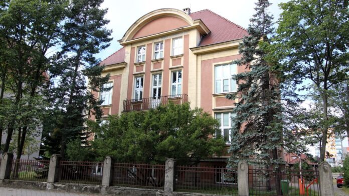 zabytkowa willa, Wieniawskiego fot. Przemyslaw Stanula, UAM