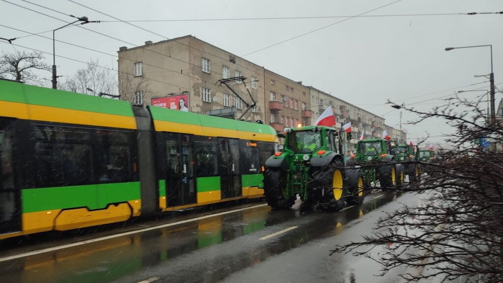 Protest rolników w Poznaniu. Jak wygląda obecnie sytuacja? (AKTUALIZACJA)