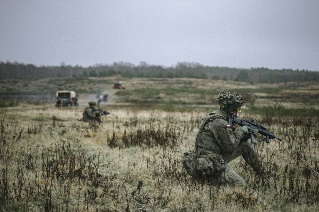 Wzmocnienie partnerstwa wojskowego: Ćwiczenia taktyczne z udziałem żołnierzy z Polski i USA