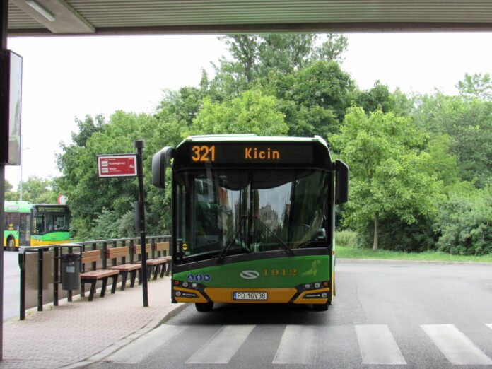 Autobus 321 Fot. ZTM