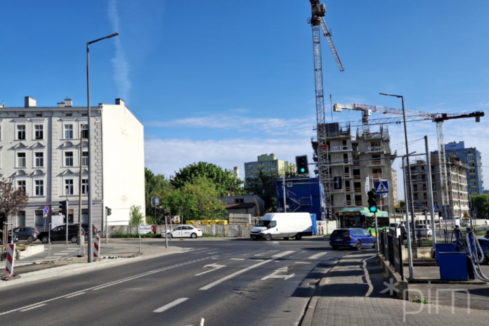 Skrzyzowanie Ul. Dmowskiego I Krauthofera Fot. PIM