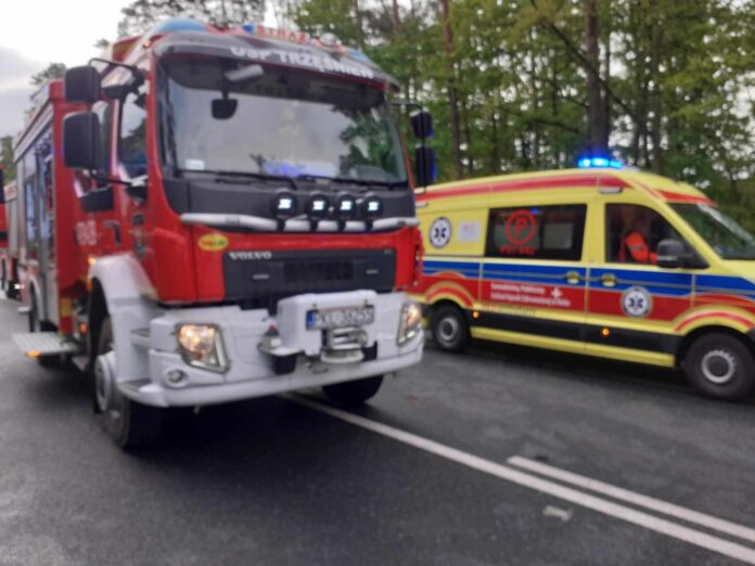 Wypadek Fot. Ochotnicza Straz Pozarna W Trzesniewie