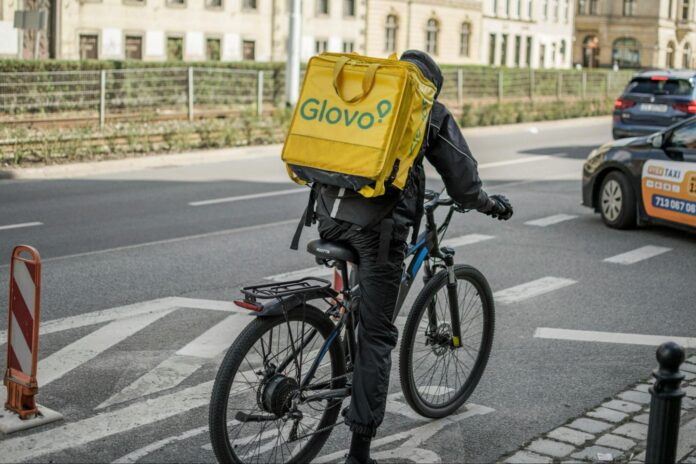 Kurier Glovo